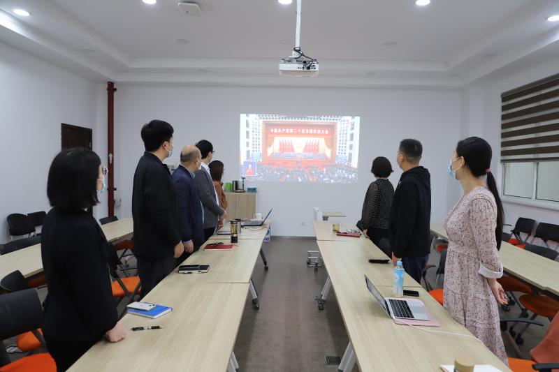 建议先扫读标题与摘要