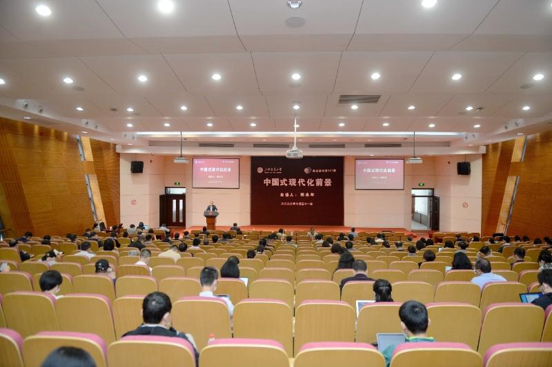 同栏目条目通常按时间倒序排列